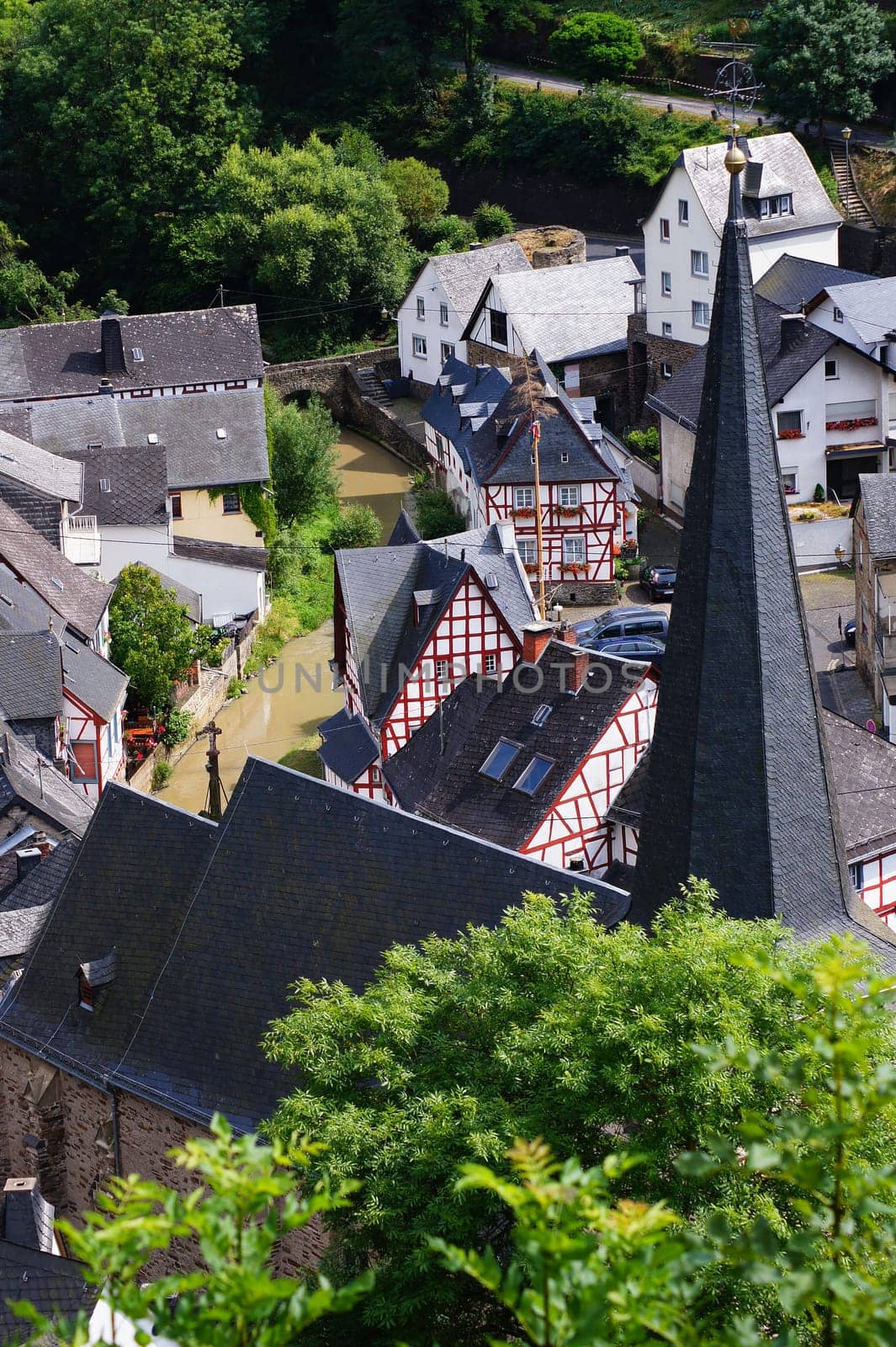 View from the Philippsburg to Monreal