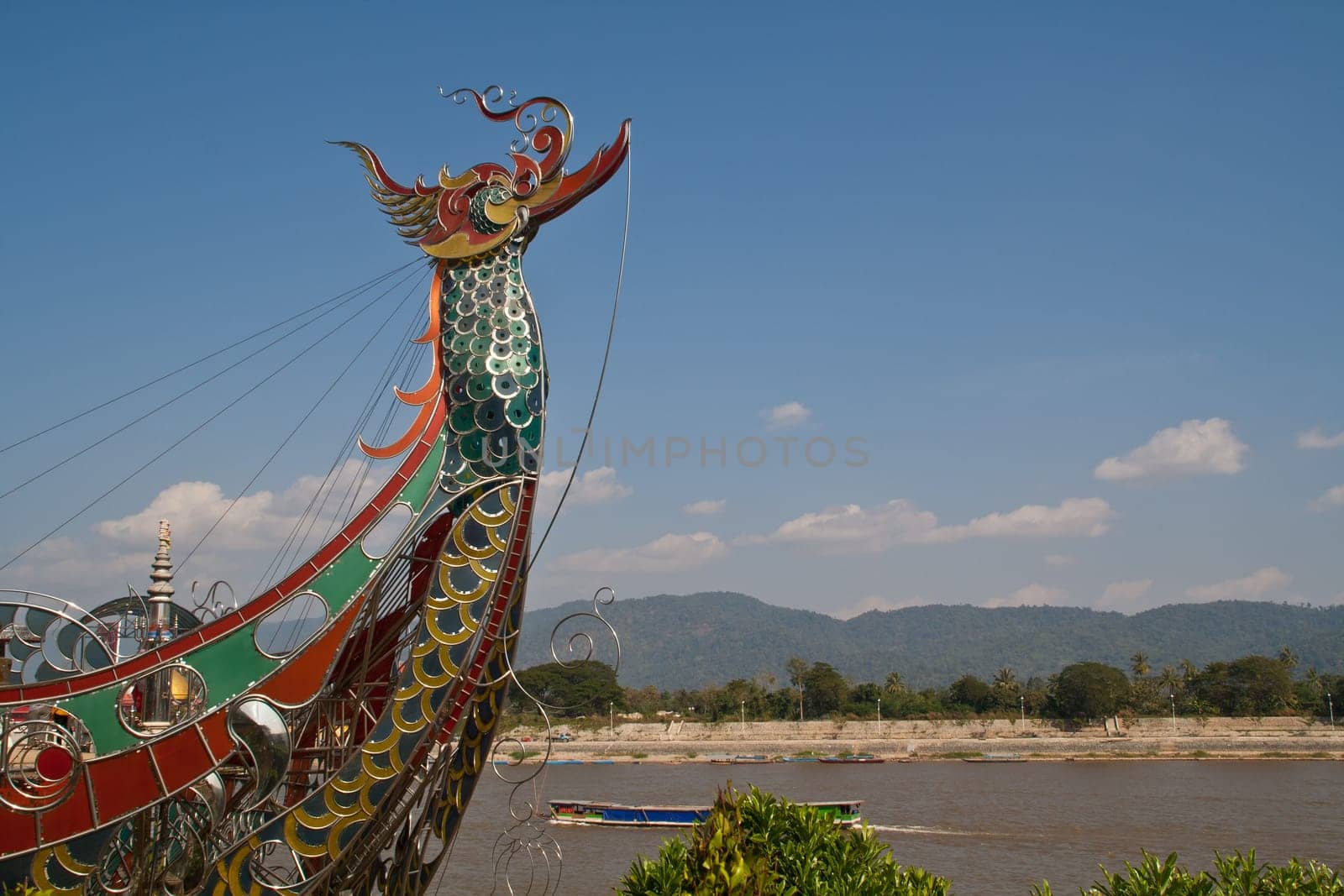 Boat made ​​of steel. The prow of a bird's head.