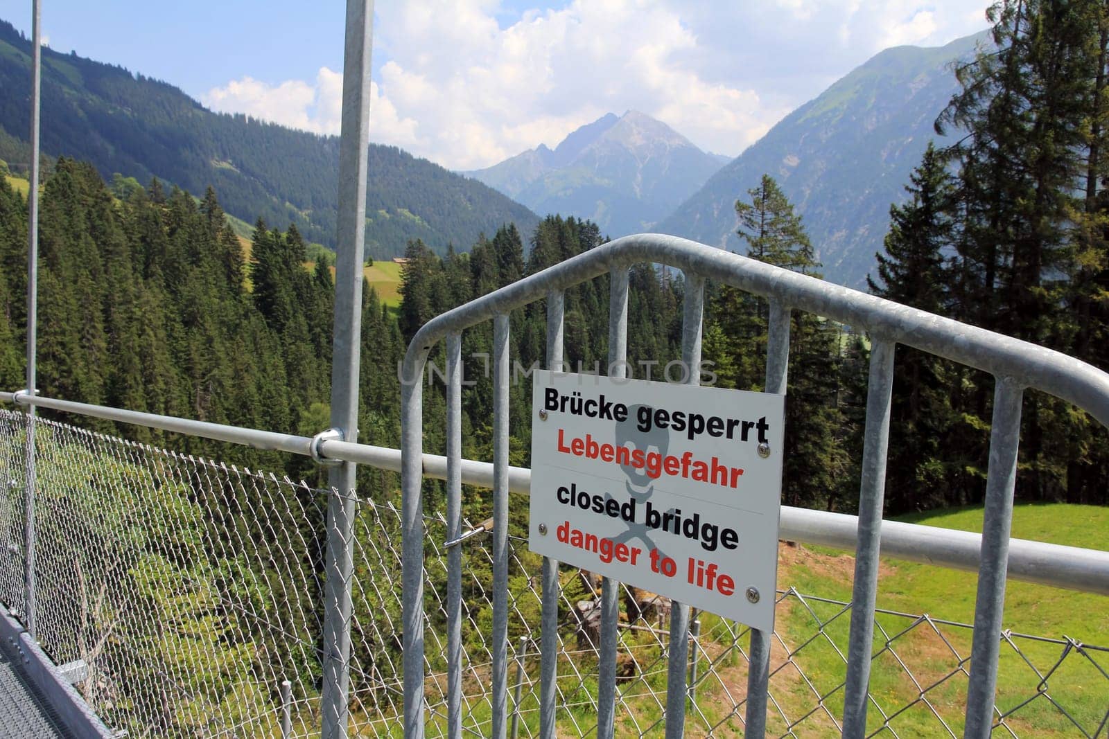 Bridge closed