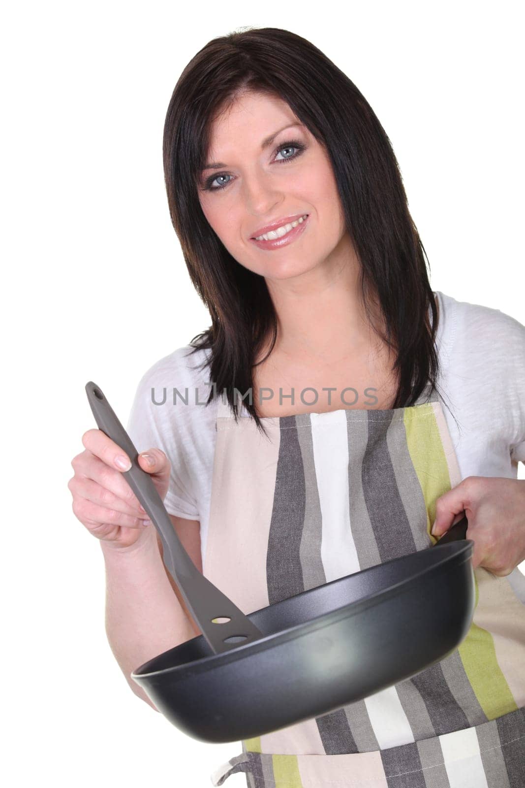 Brunette woman with pan
