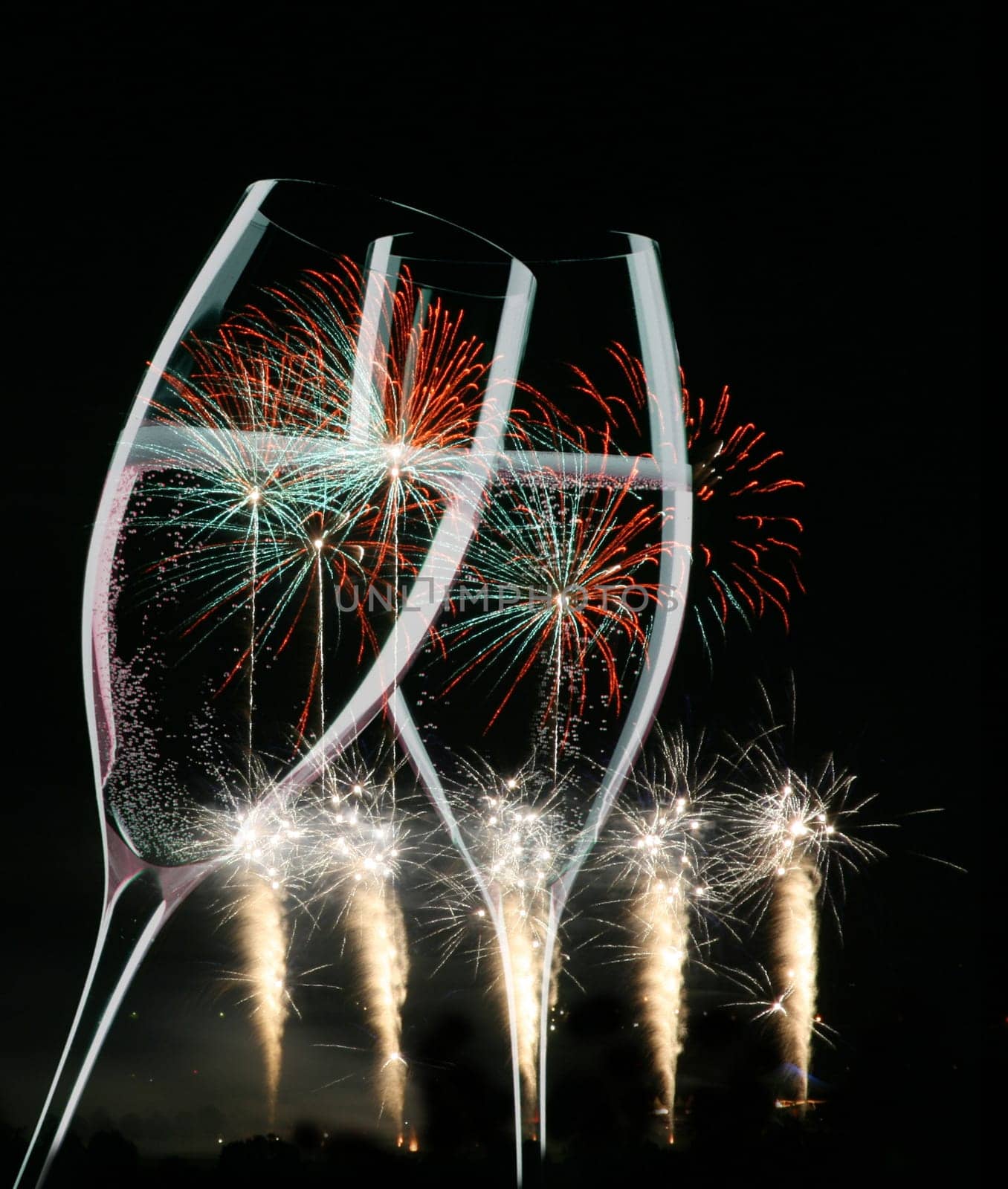Drinks and fireworks for parties like wedding,new year,sylvester,independance days and others