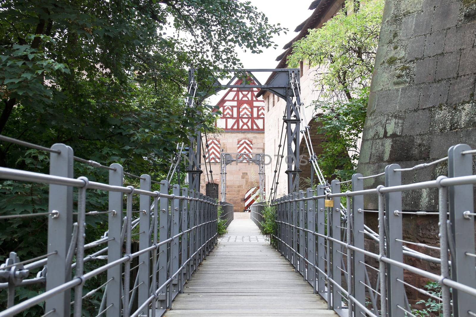 The chain bridge