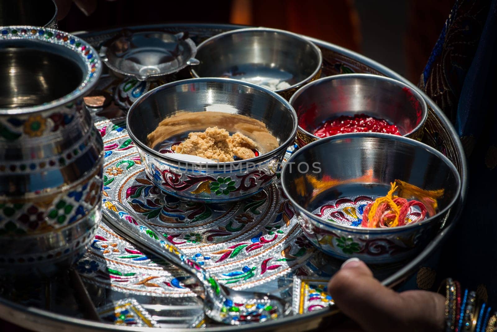 image of a decorative tray used in an Indian wedding ceremony