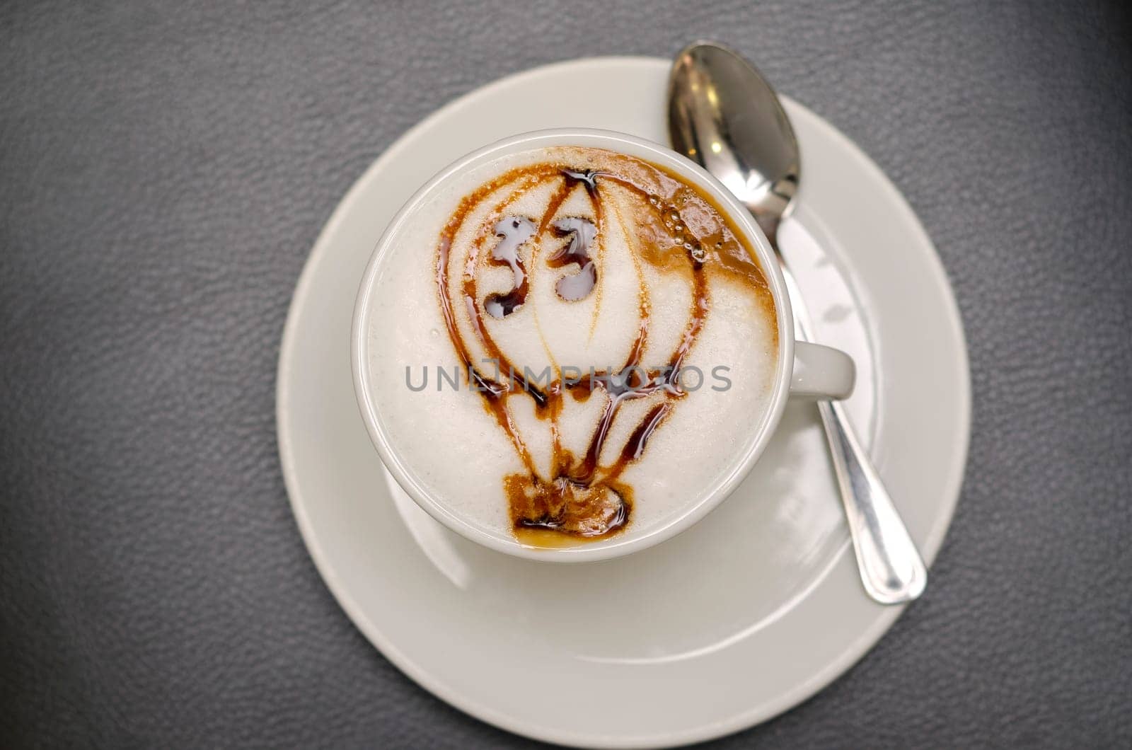 coffee decorated with hot air balloon
