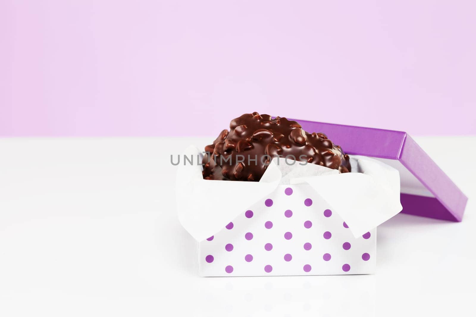 Printing with chocolate for Christmas in purple box
