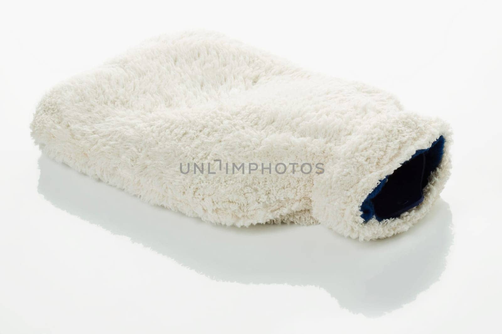 Hot water bottle