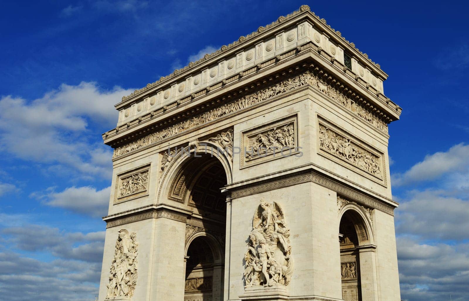 Arc de Triomphe de l'Étoile, Triumphal Arch, Paris, France
