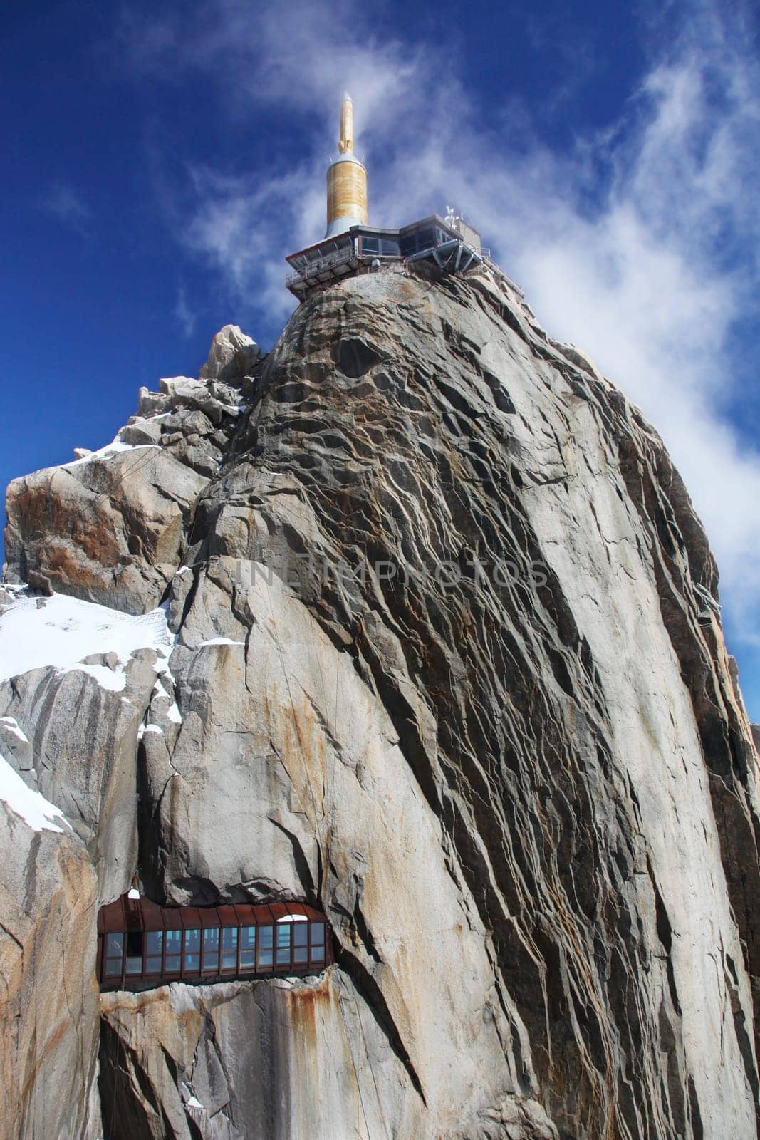 View on l'aiguille du Midi during a sunny summer day.