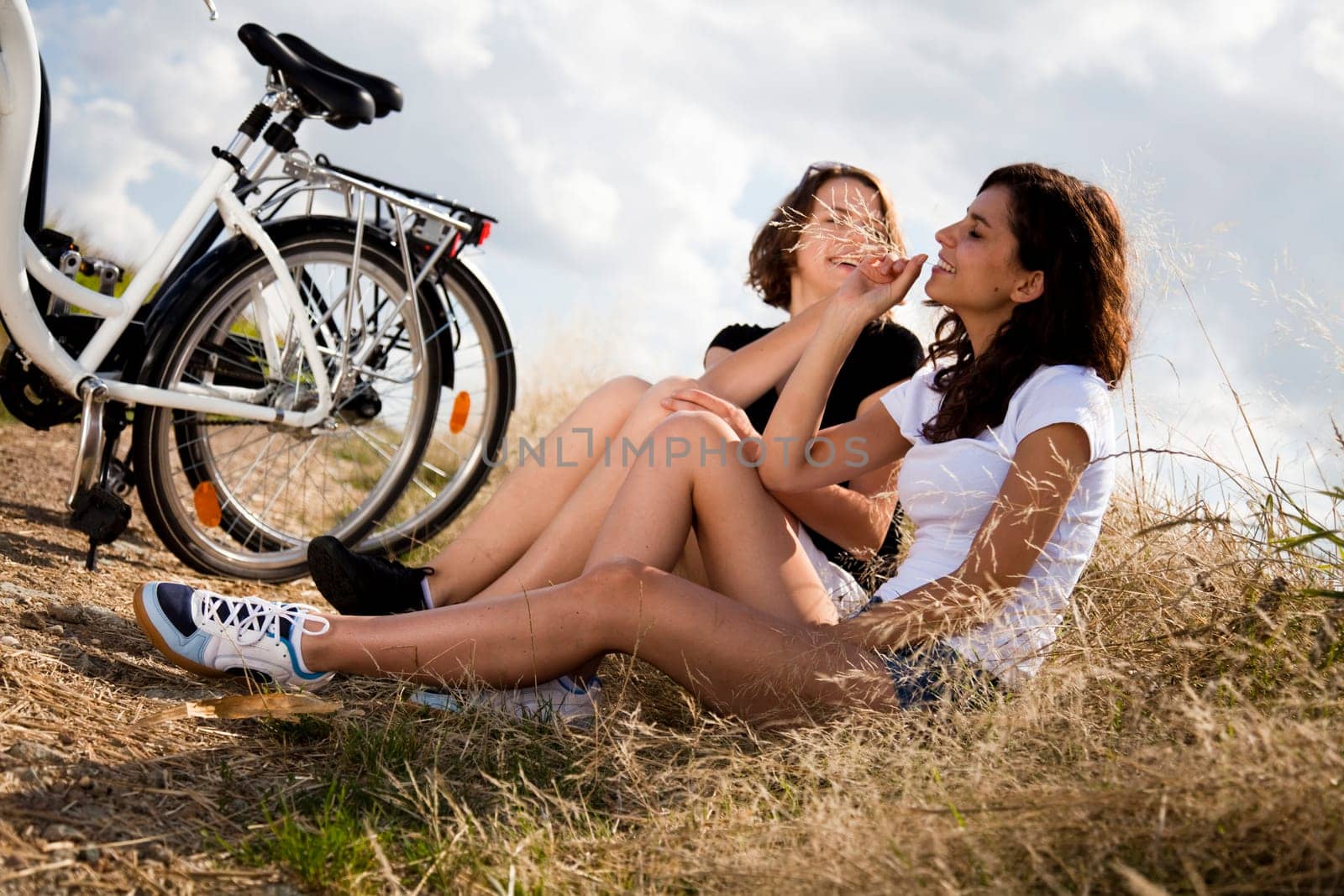 Girls on bike tour, enjoying