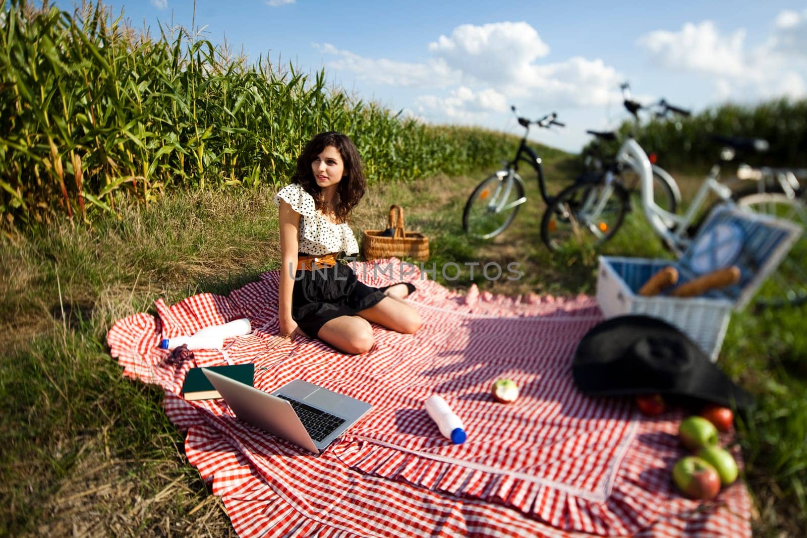 Girlfriends on picnic