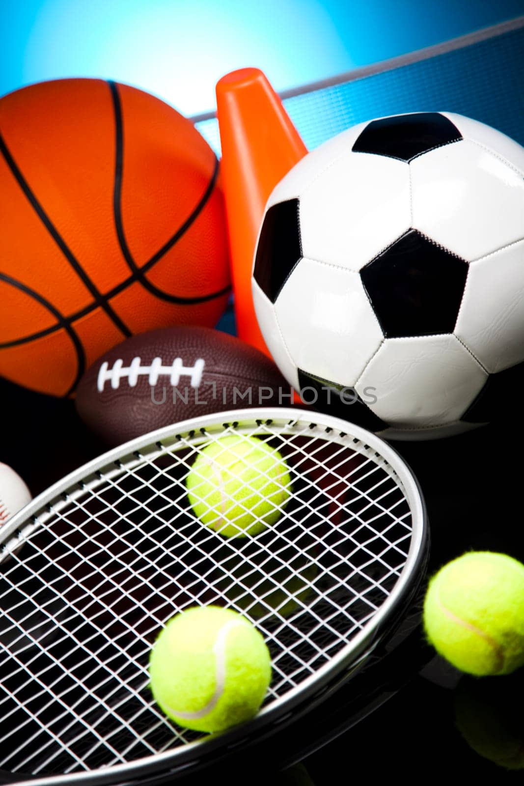 Four Sport, a lot of balls and stuff