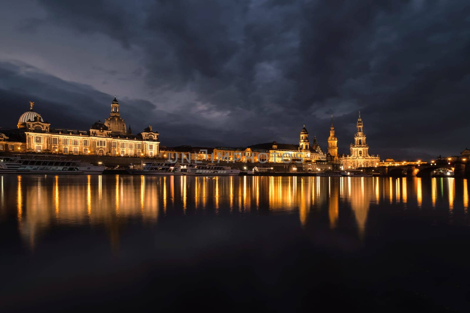 Dresden - banks of the Elbe