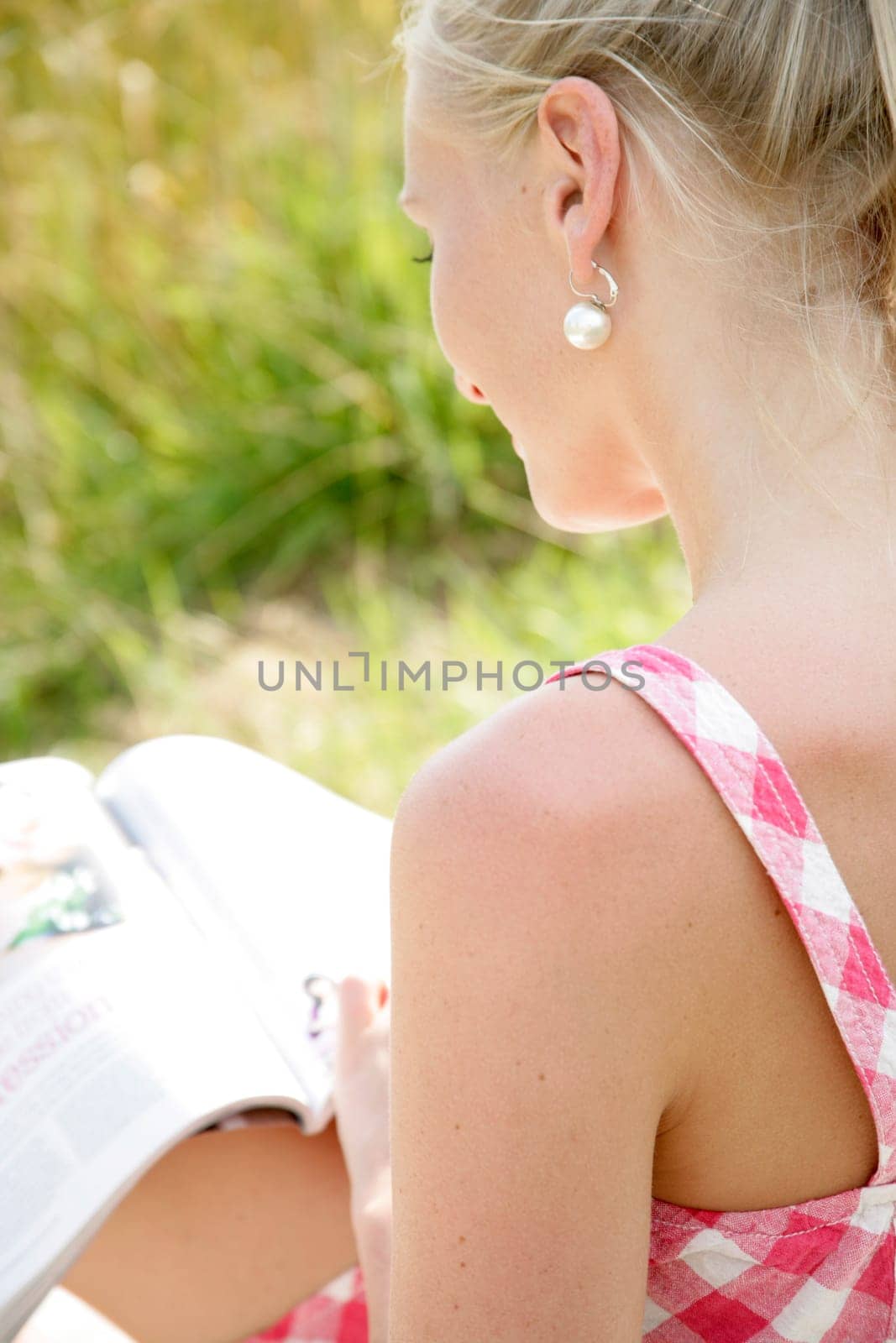 Young woman reading