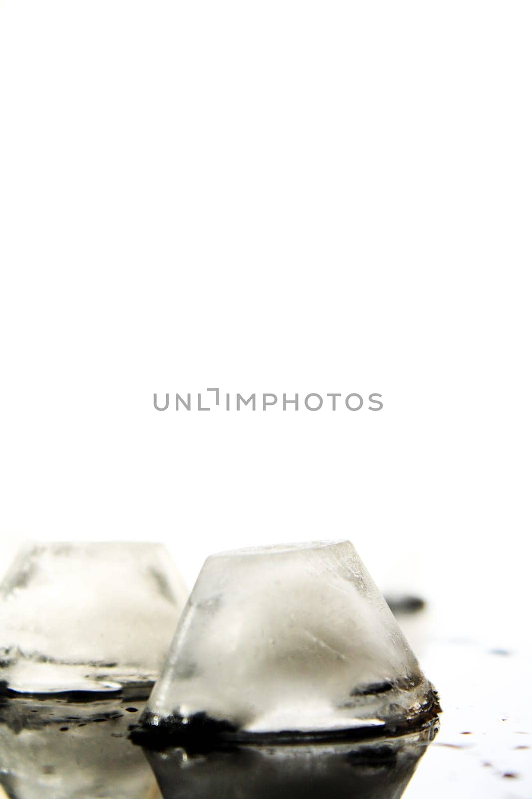 several ice cubes in the form of ground without background