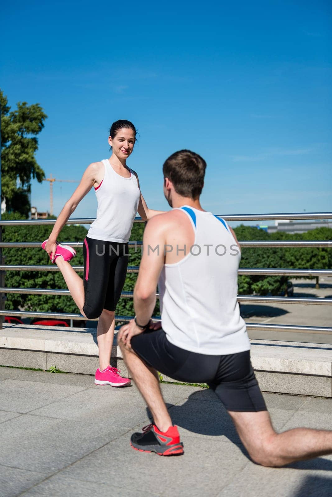 Training - couple exercising