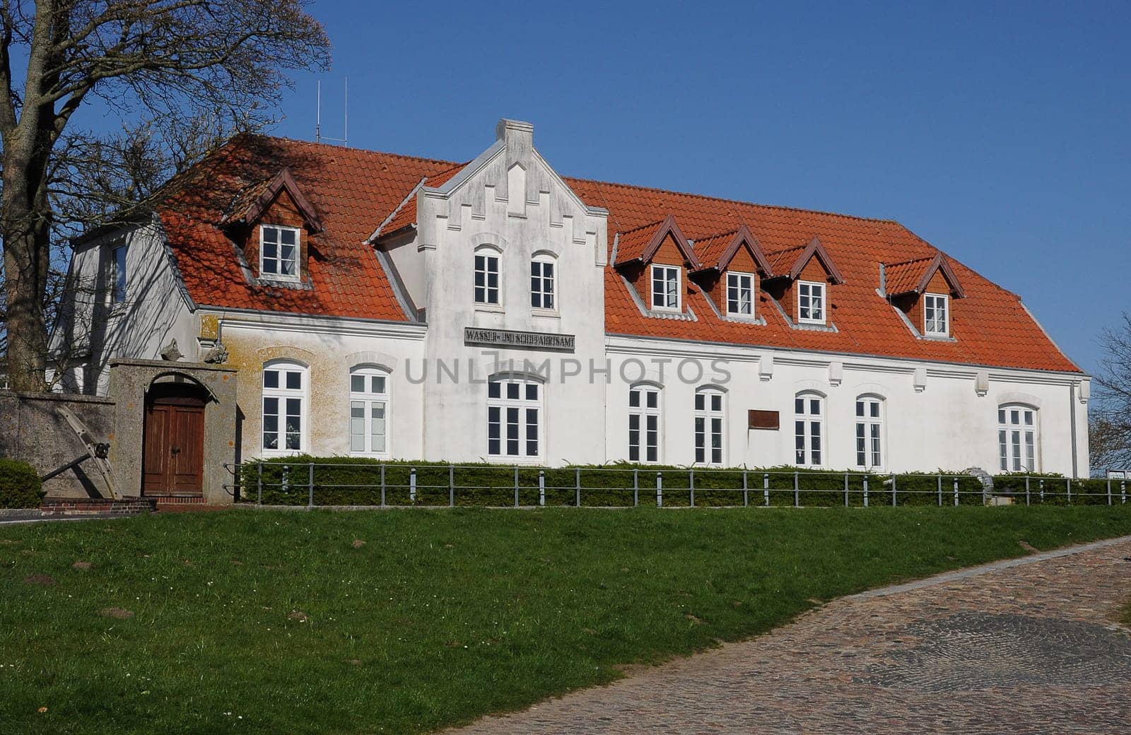 Water and Shipping Office