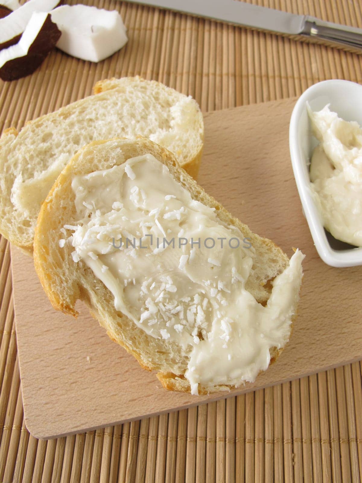 White chocolate cream with coconut on bread