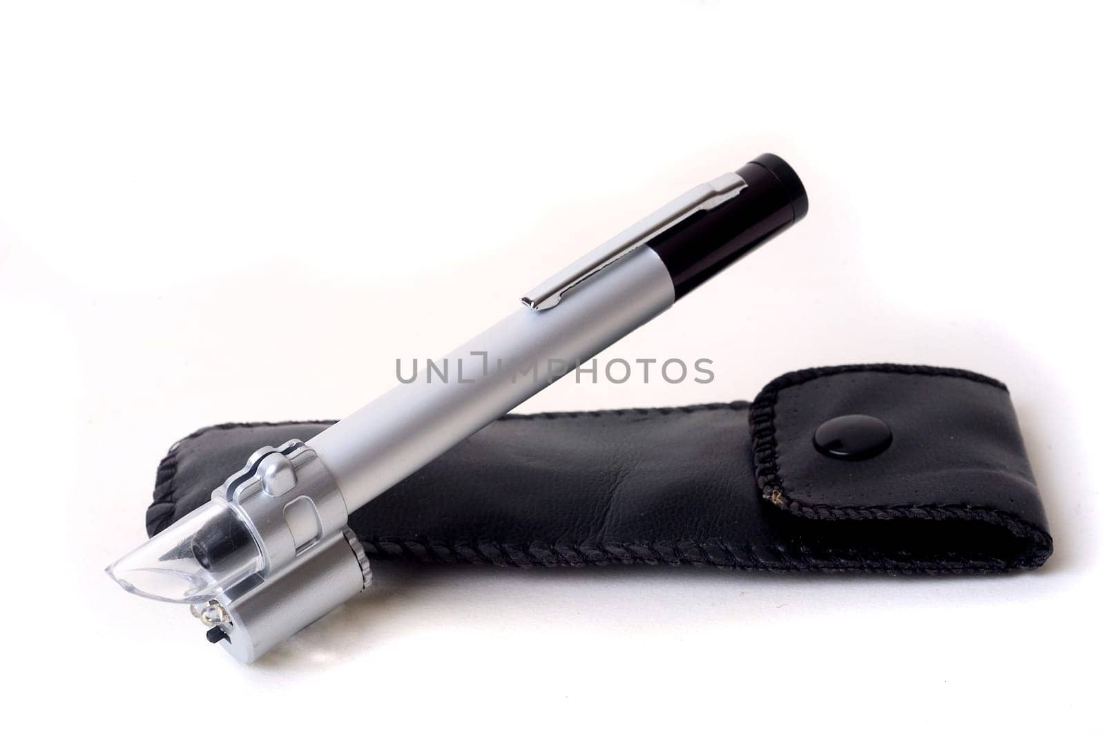 Pen flunks
