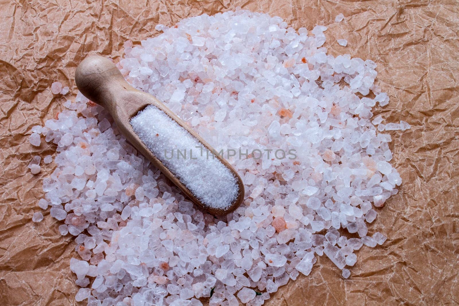 Himalayas,Himalayan salt,Hunza,crystal salt,jute sack,imperial salt,sodium,pink,salt,salt trade,table salt,rock salt,white,seasoning,magic salt,alexander salt,ground,whole,fine,spice,coarse,halite chunks,fine cuisine,salt mill,.kitchen,cooking,bath,bath,healthy,water,brine,bath additive,sea salt,.
