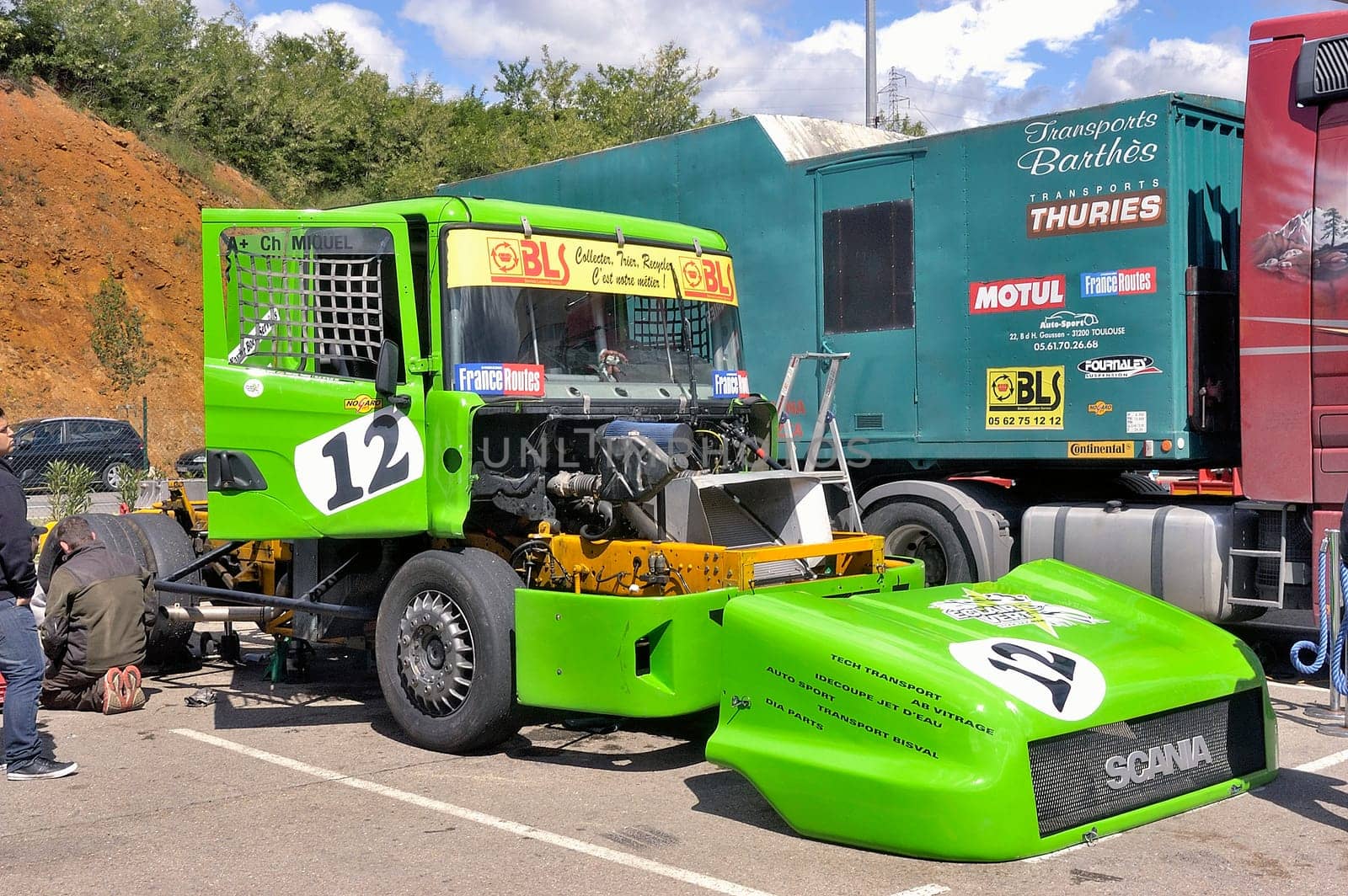 Ales - France - Grand Prix of France trucks May 25th and 26th, 2013 on the circuit of the Cevennes. workshops of mechanics for the assistance of the trucks.
