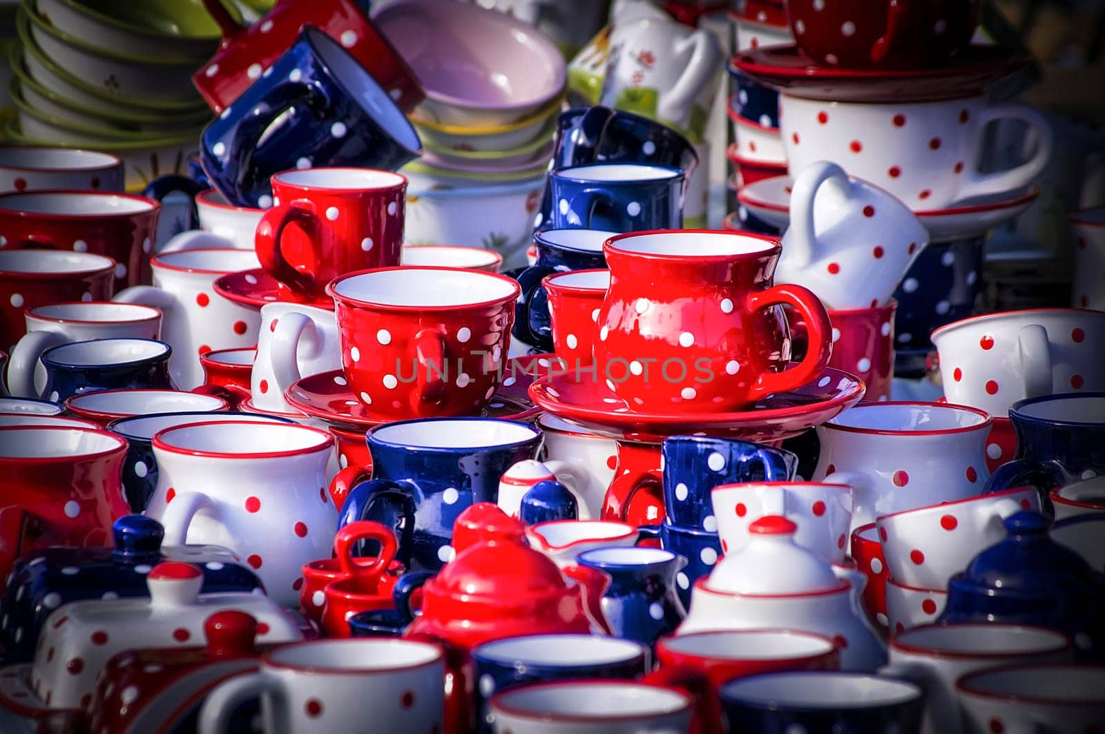 Made by hand and painted earthenwares in a sales.