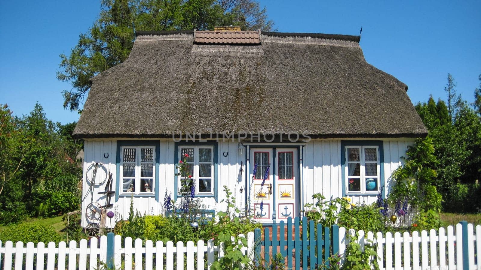 Typical captain's house near Wustrow and Born a. Darss, peninsula Fischland-Darss-Zingst, Germany