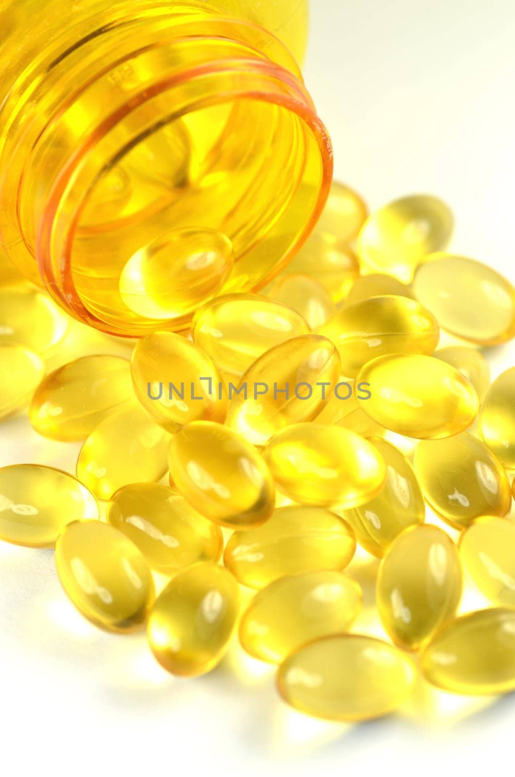 fish oil capsules in a bottle