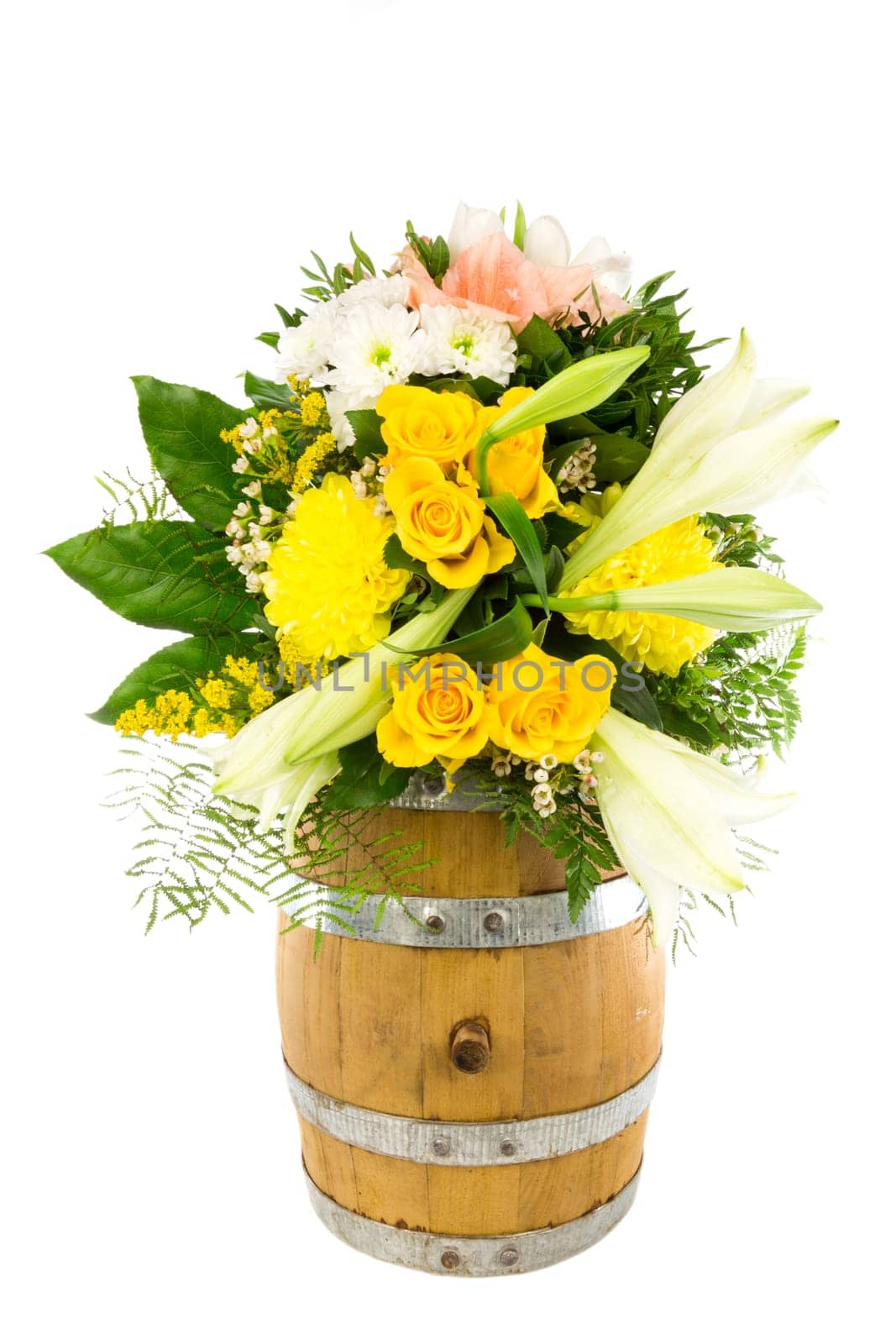 Bouquet on a small wooden barrel