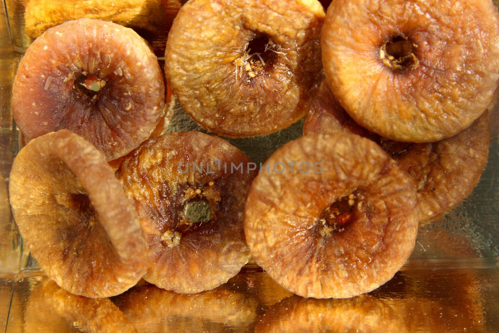 Dried figs rich in fiber and minerals like calcium, iron, magnesium, manganese and potassium