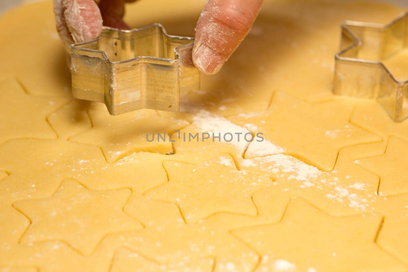 Digging out stars at the dough