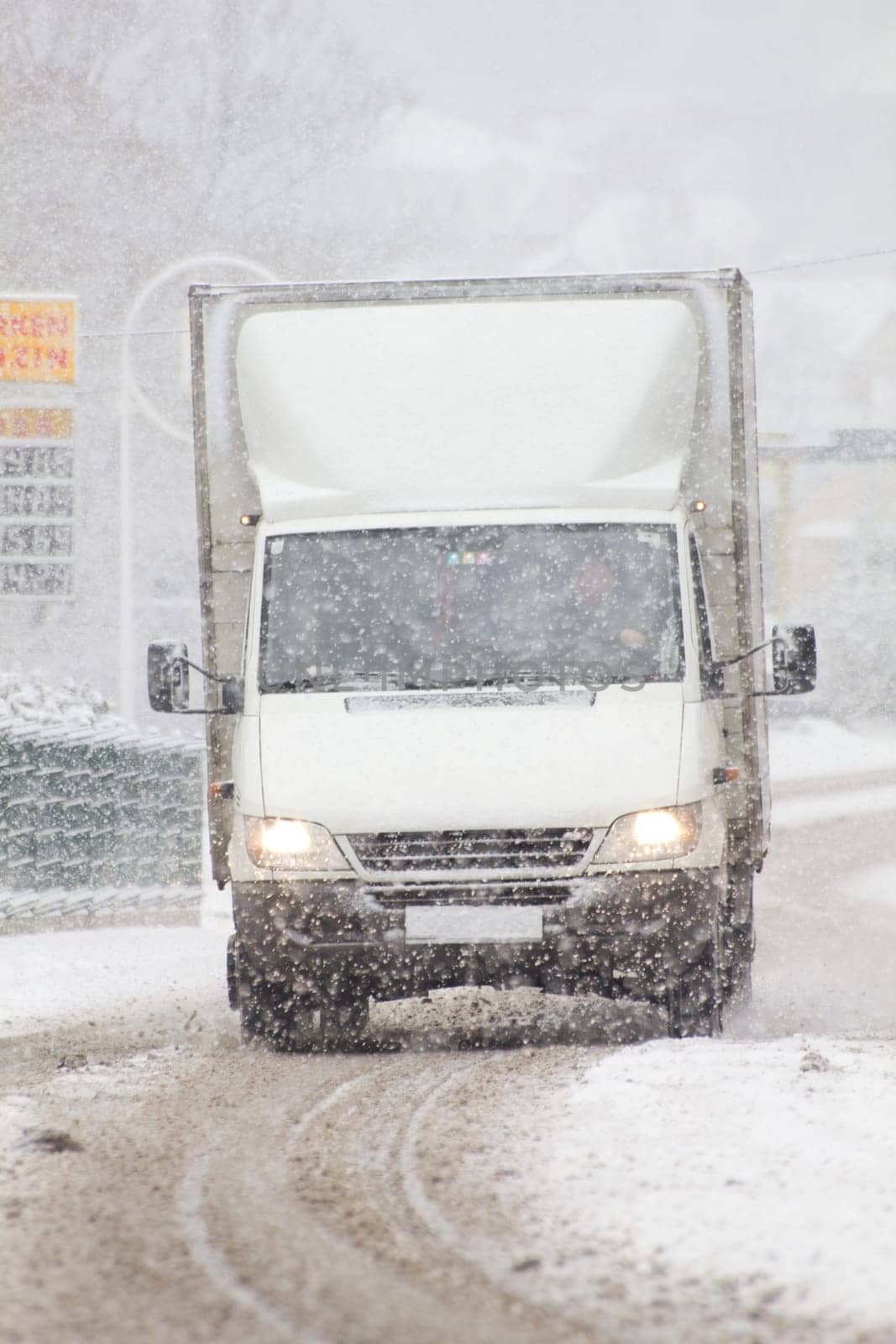 Snow chaos