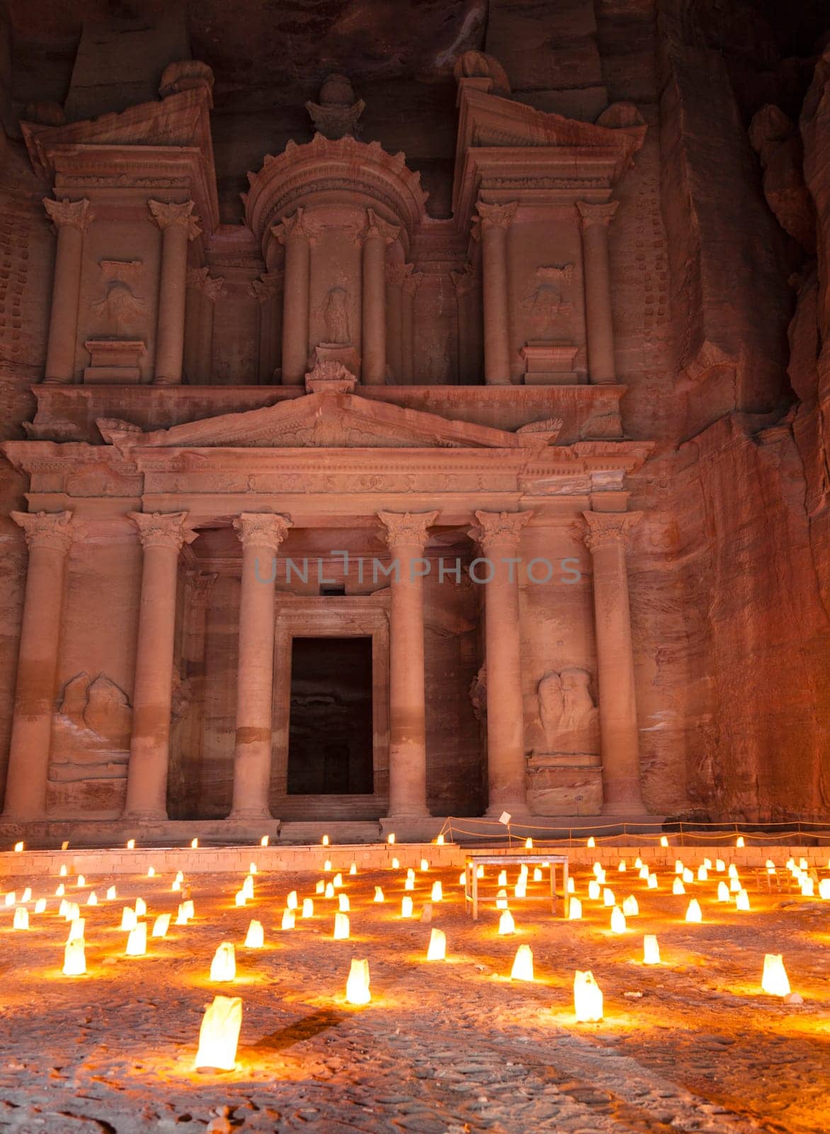 Night show at Petra. Image of Al Khazneh by candlelight