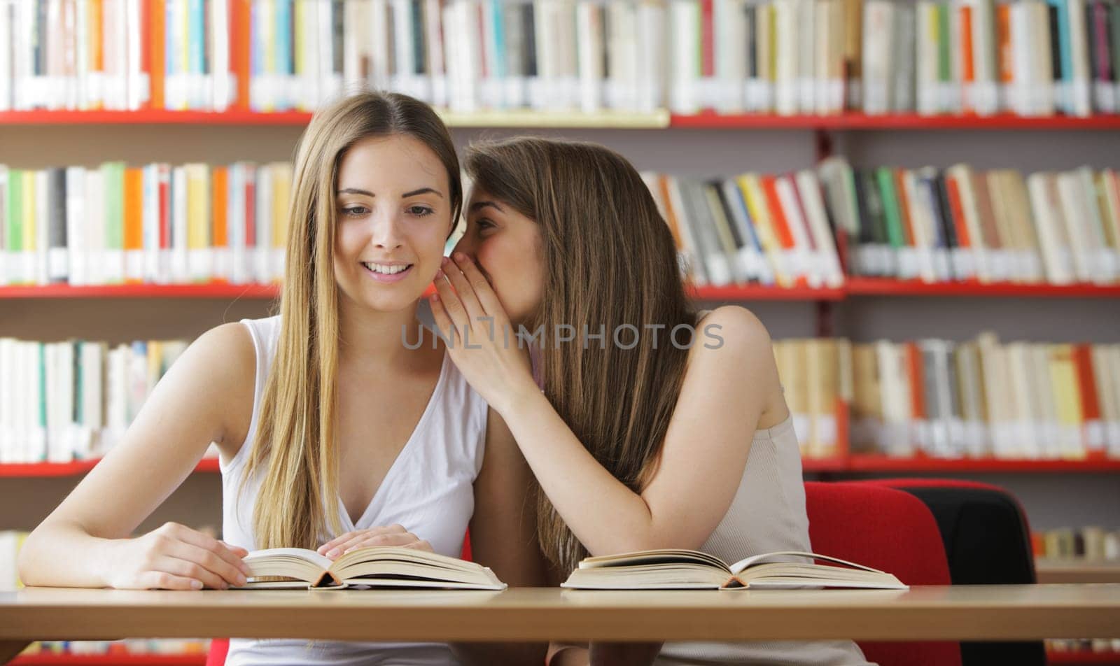 Young student tells to the girlfriend good news