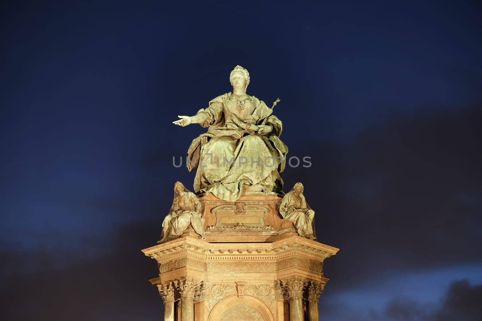 Maria Theresa,Monument to the Empress on Maria Theresien Platz in Vienna