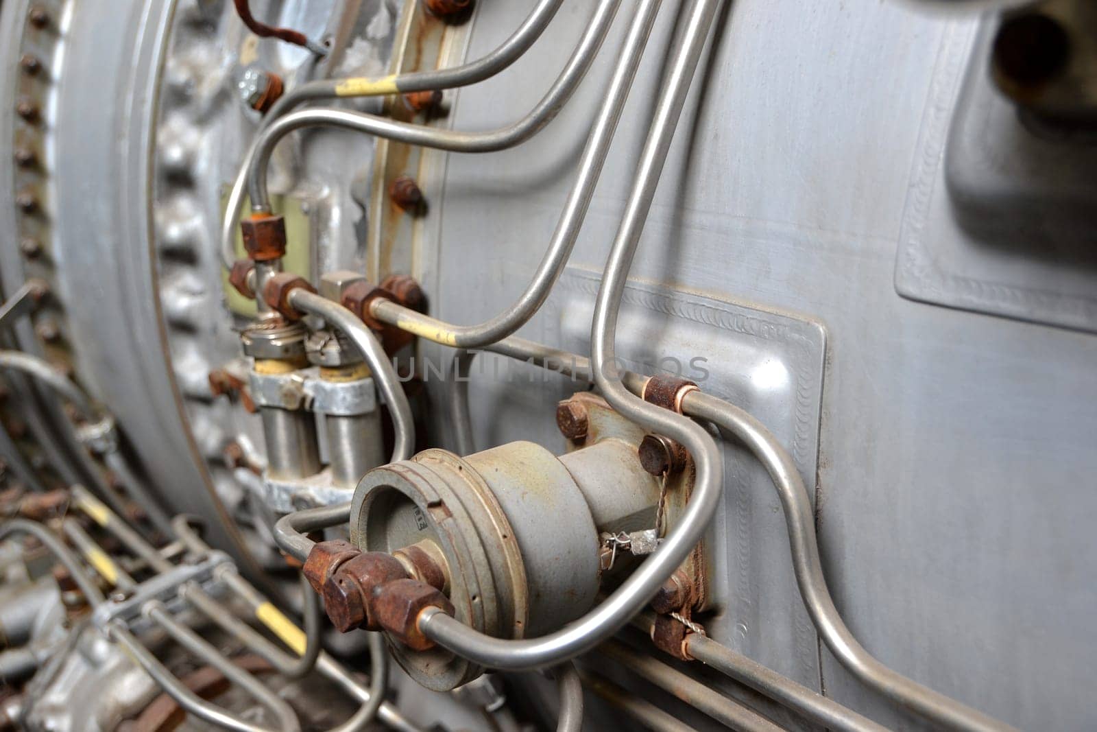 Aircraft engine
