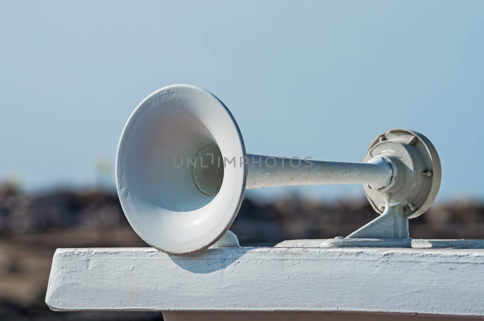 Horn used for signals during navigation