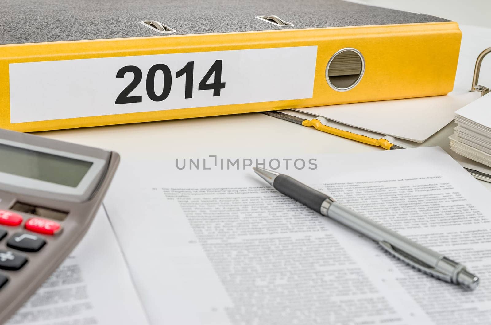 File folder labeled 2014