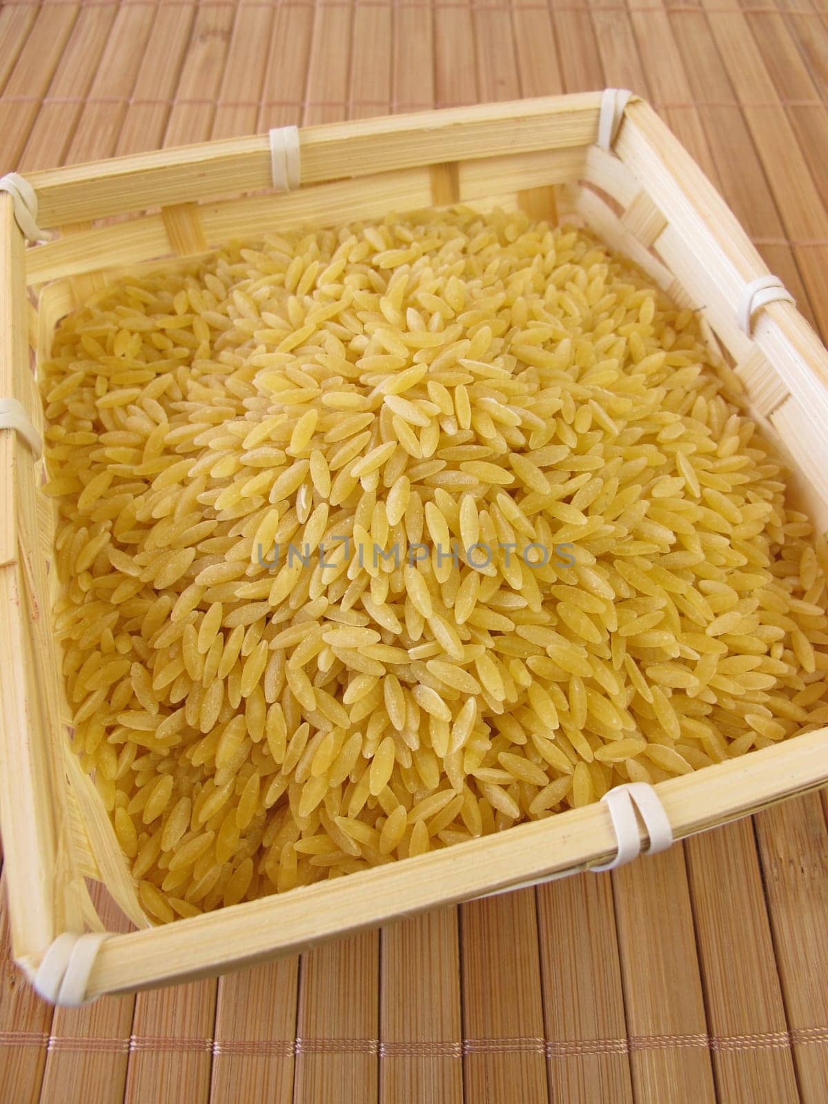 Risoni in a basket