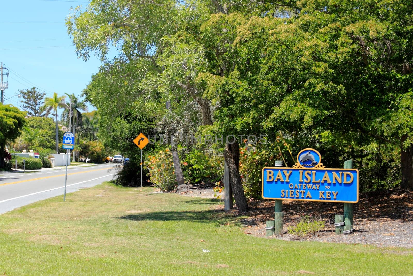 BAY ISLAND, FLORIDA - MAY 9, 2013