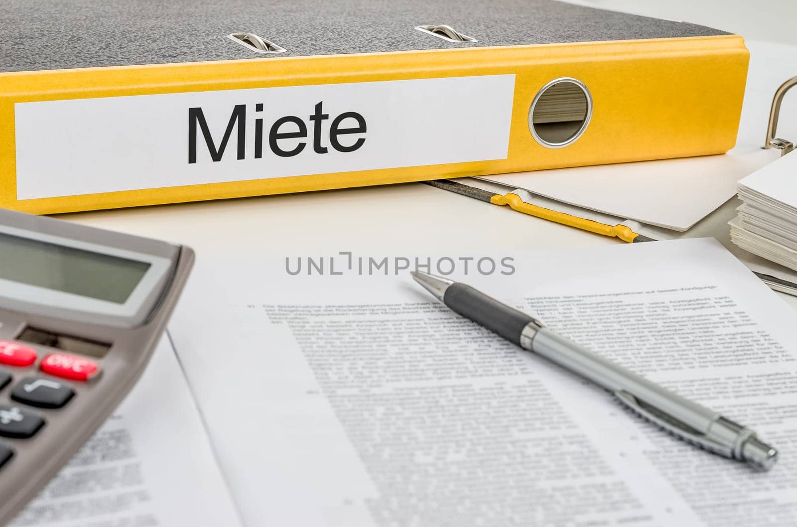 File folder labeled Rent