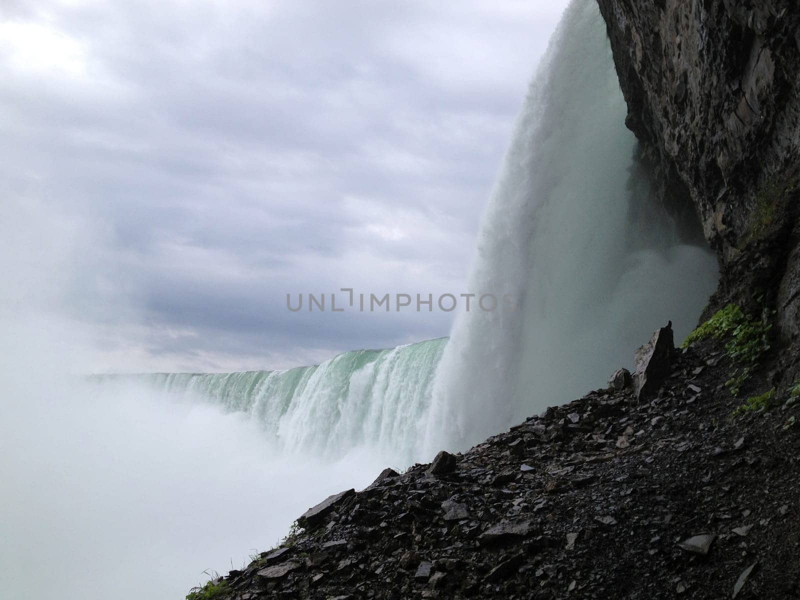 NIAGARA FALLS - JULY 5