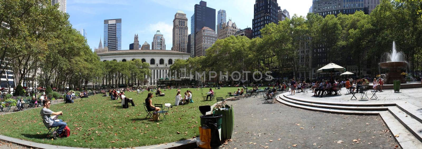 NEW YORK -SEPTEMBER 03