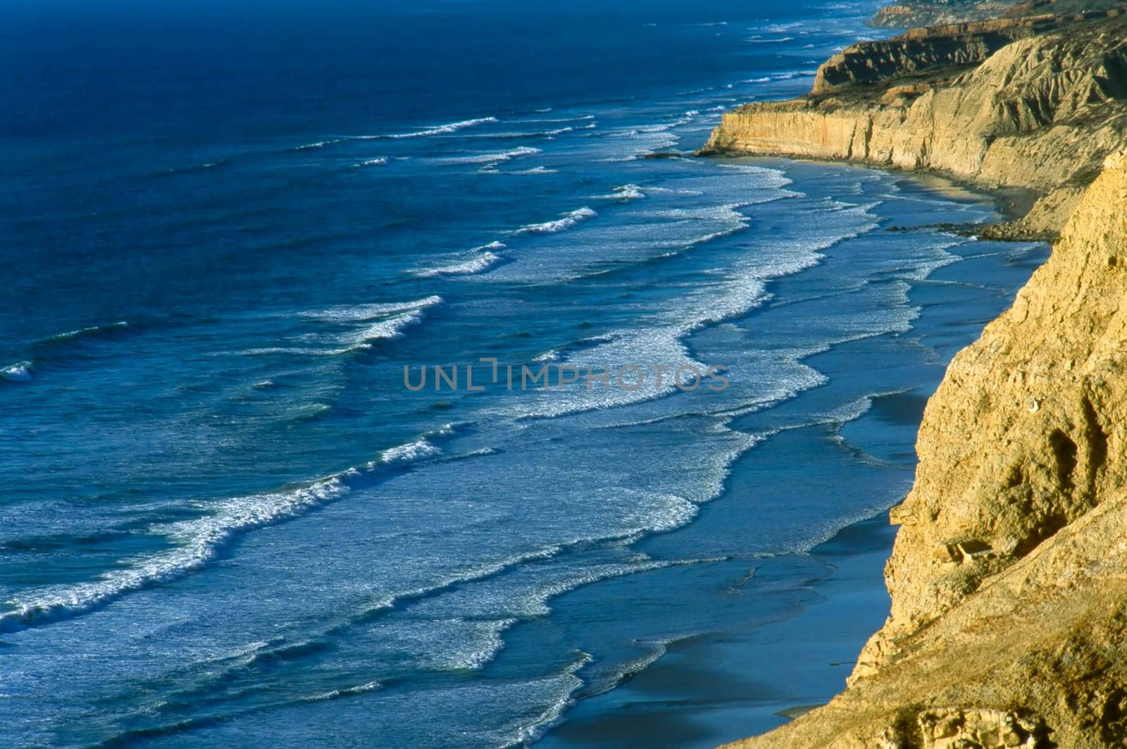 Coast of Pacific Ocean in California