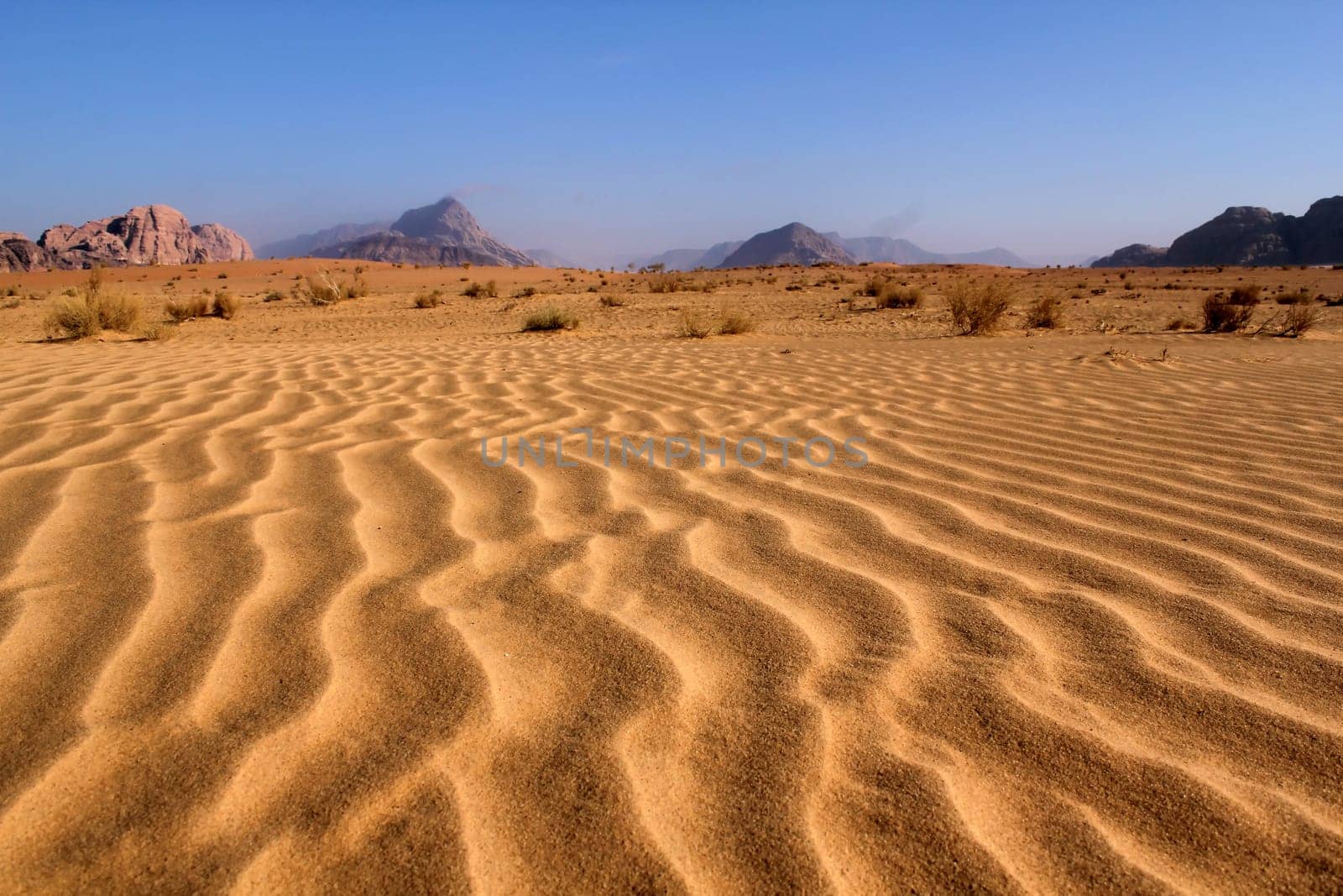 Sand pattern and beautiful landscape of the wadi rum desert in Jordan
