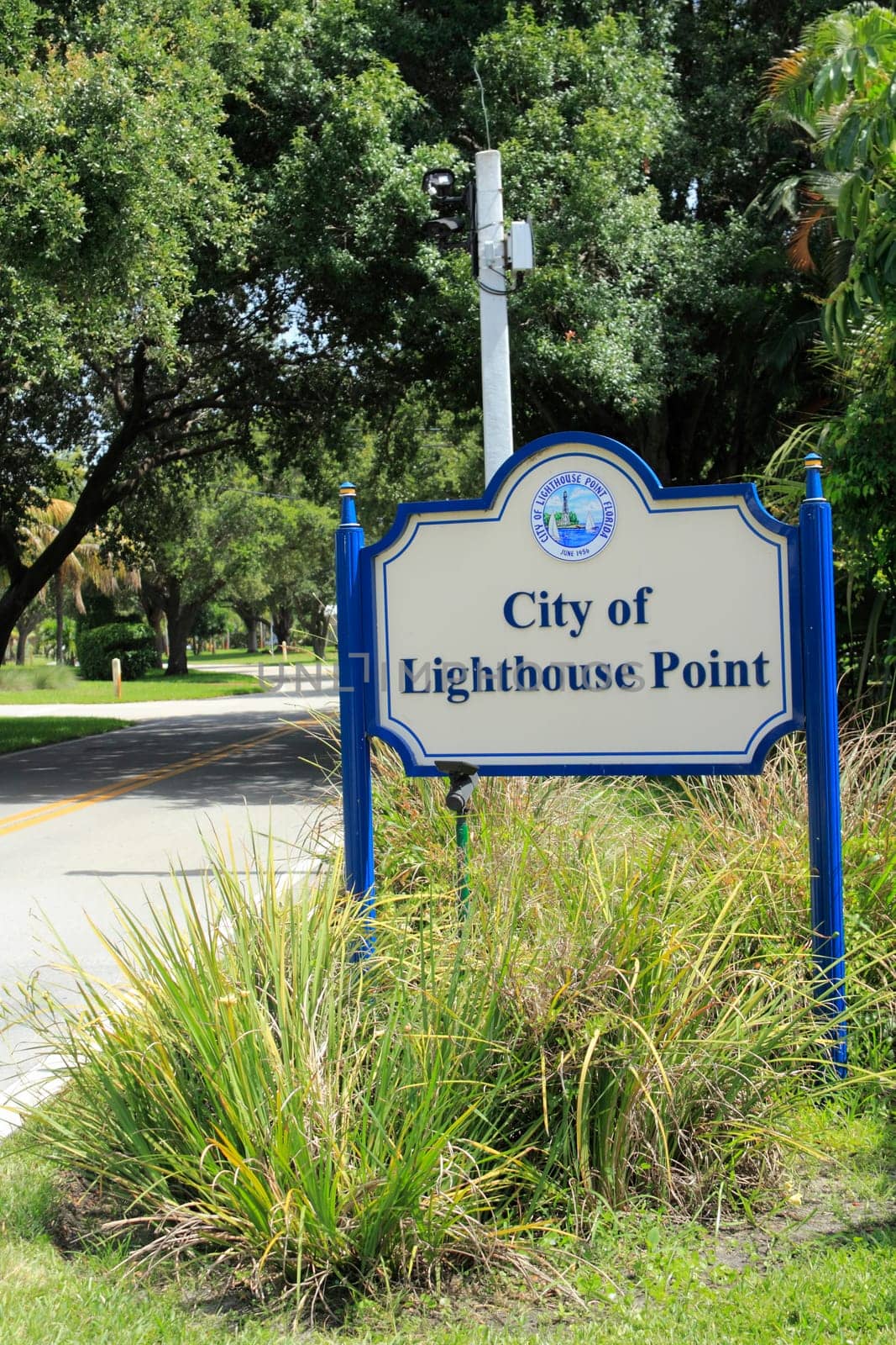 LIGHTHOUSE POINT, FLORIDA - JUNE 20, 2013