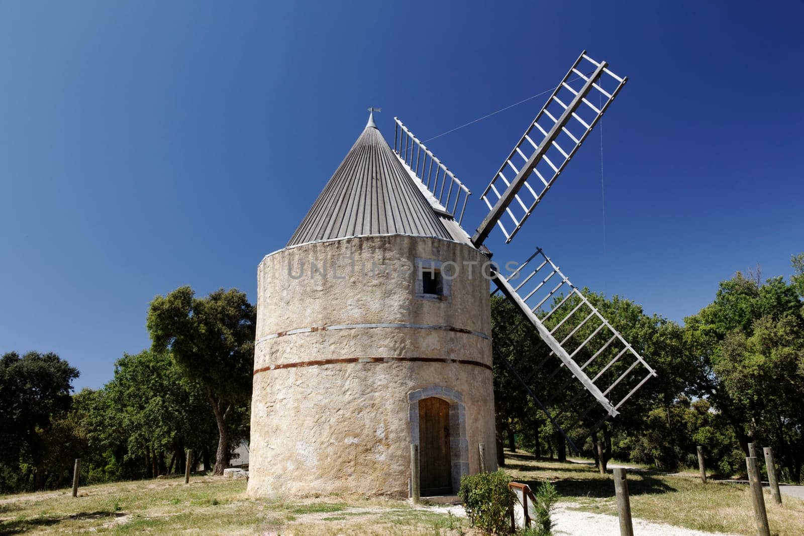 Grimaud,Moulin de la Gardiolle,Moulin St Roch,17th century windmill,Cote d'Azur,Provence - Grimaud,17th century Saint Roch's windmill (Moulin de la Gardiolle,Moulin St Roch),Cote d'Azur,Southern France,Europe