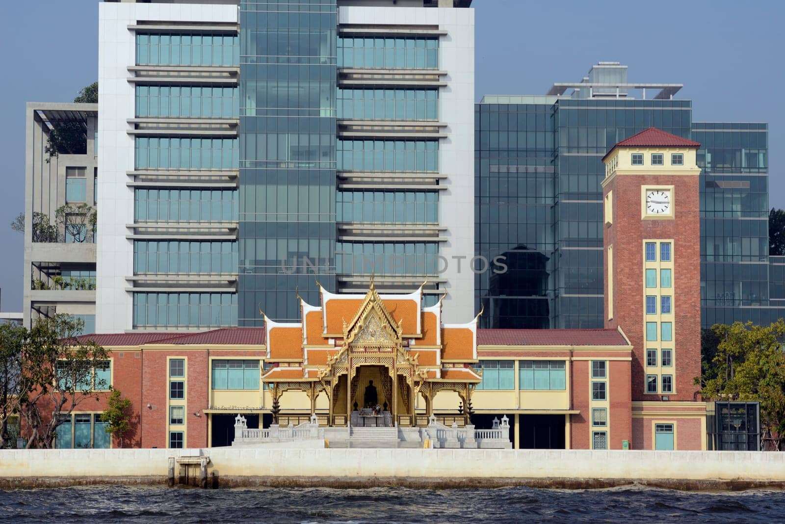 Spotal Sirirat Hospital on the Mae Nam Chao Phraya River in The Capital Bangkok of Thailand in South East Asia.