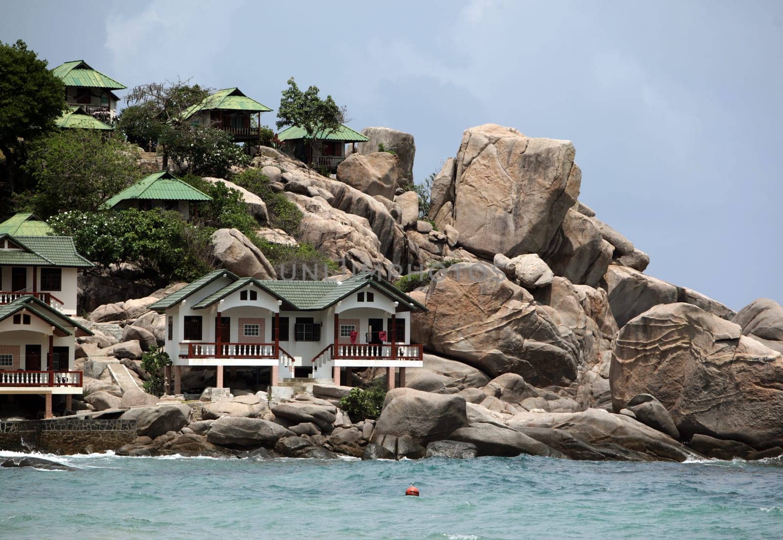 Der Strand  von Tanote Bay Beach auf der Insel Ko Tao im Golf von Thailand im Suedwesten von Thailand in Suedostasien.