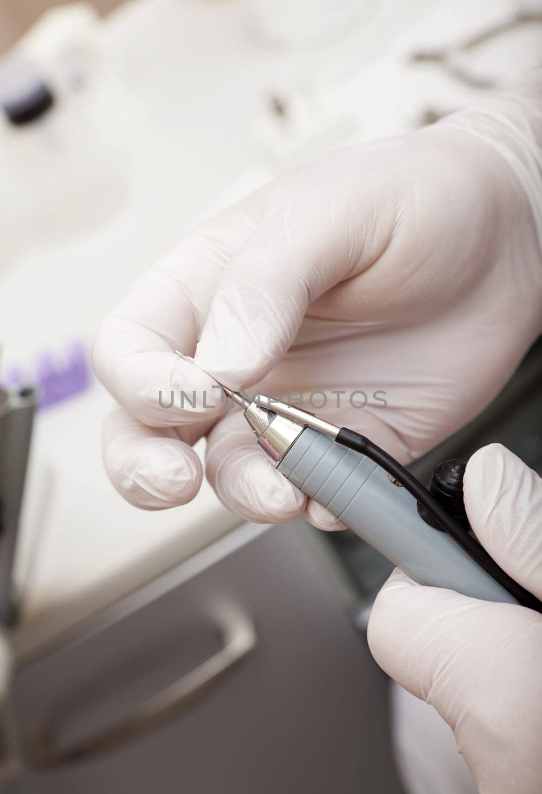 Insert grinding attachment for pedicure