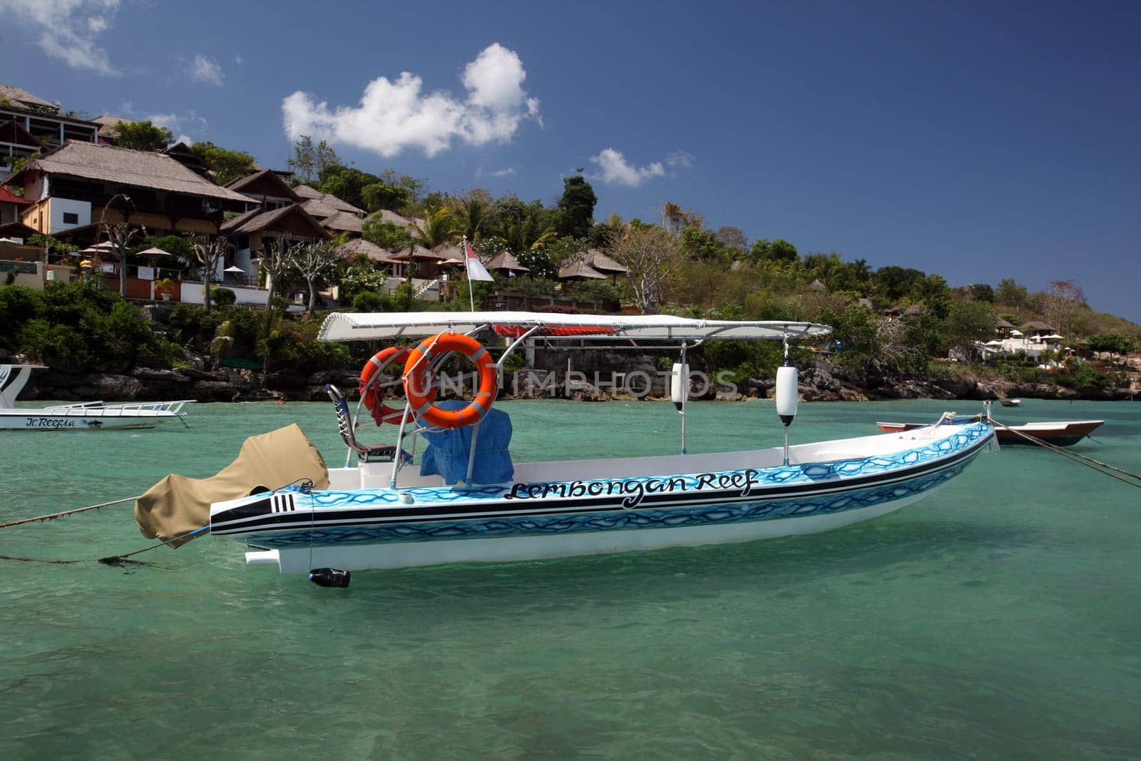 Asia,South East,Indonesia,Bali,Island,Nusa Lembongan,Landscape,Nature,Sea,Coast,Jungutbatu,Boat,Dive Boat,Diving,(Urs Flueeler)